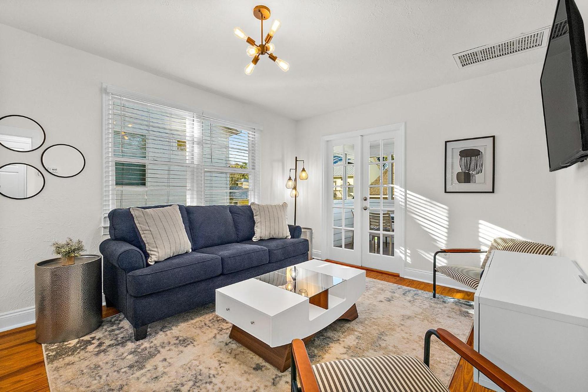 Private Uptown Flat - Walk To Nights Of Lights! Lejlighed Saint Augustine Eksteriør billede